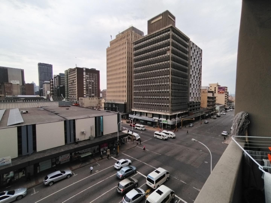 1 Bedroom Property for Sale in Durban Central KwaZulu-Natal