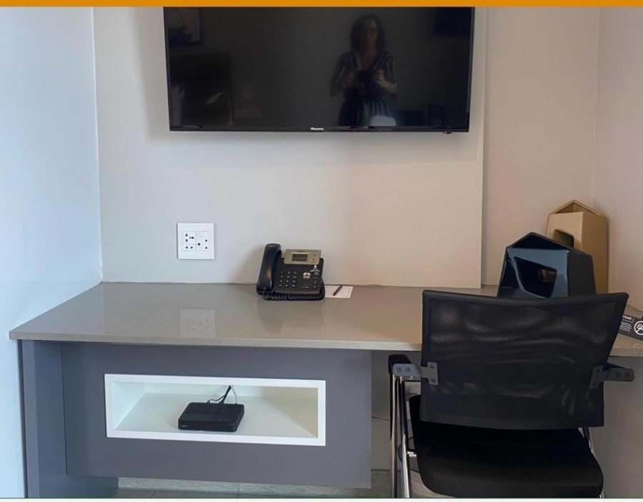 1 Bedroom Property for Sale in Umhlanga KwaZulu-Natal