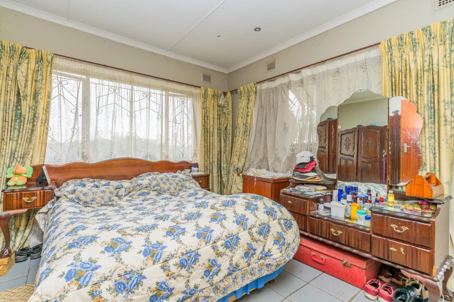 5 Bedroom Property for Sale in Reservoir Hills KwaZulu-Natal
