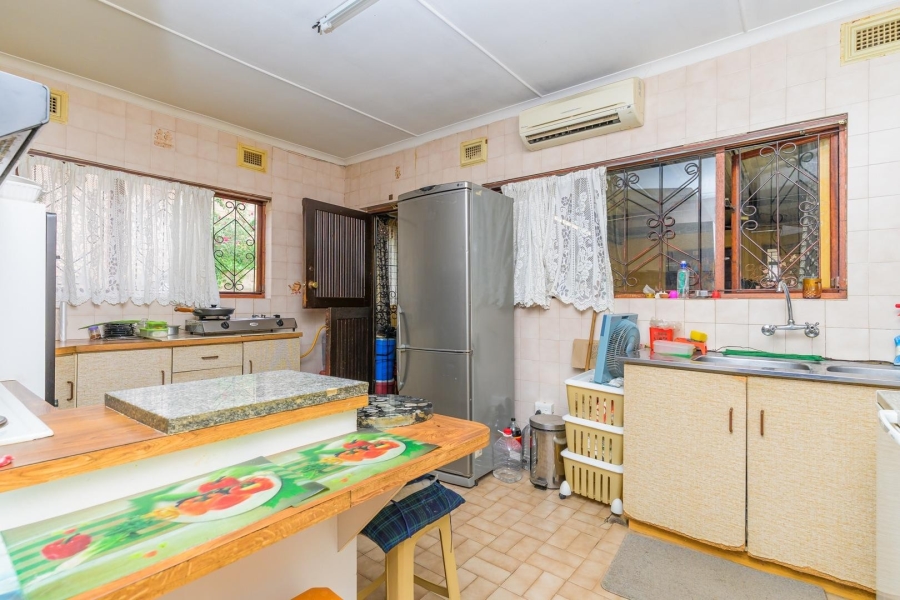 5 Bedroom Property for Sale in Reservoir Hills KwaZulu-Natal