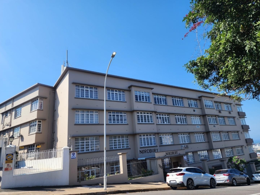 2 Bedroom Property for Sale in Essenwood KwaZulu-Natal