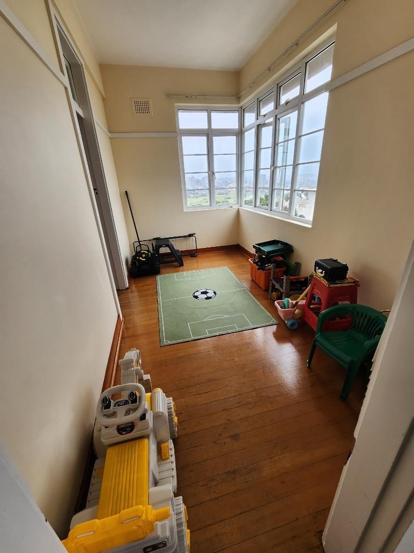 2 Bedroom Property for Sale in Essenwood KwaZulu-Natal