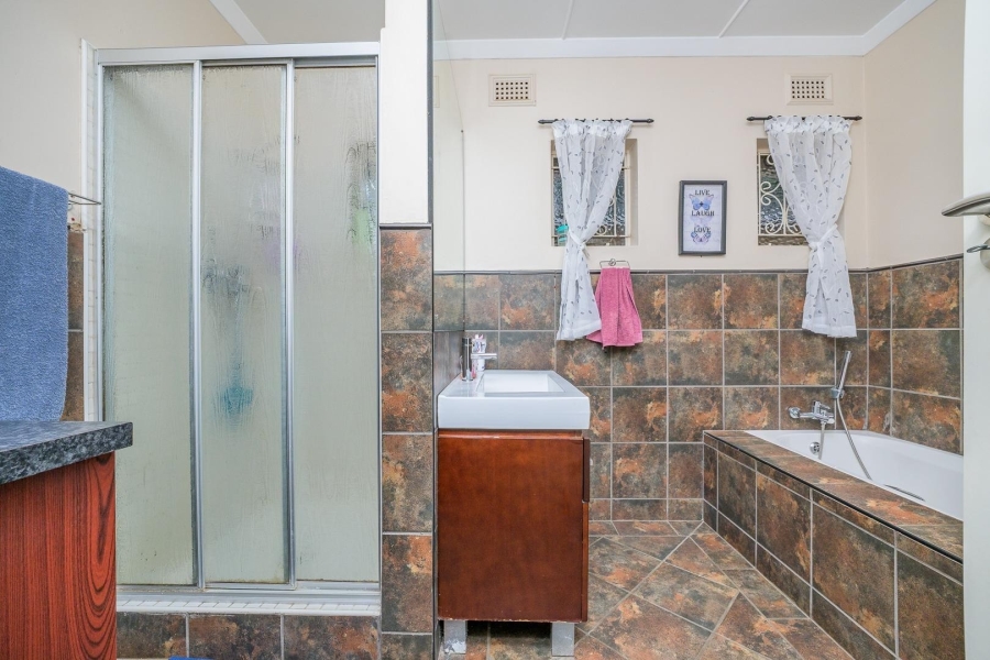 4 Bedroom Property for Sale in Westville KwaZulu-Natal