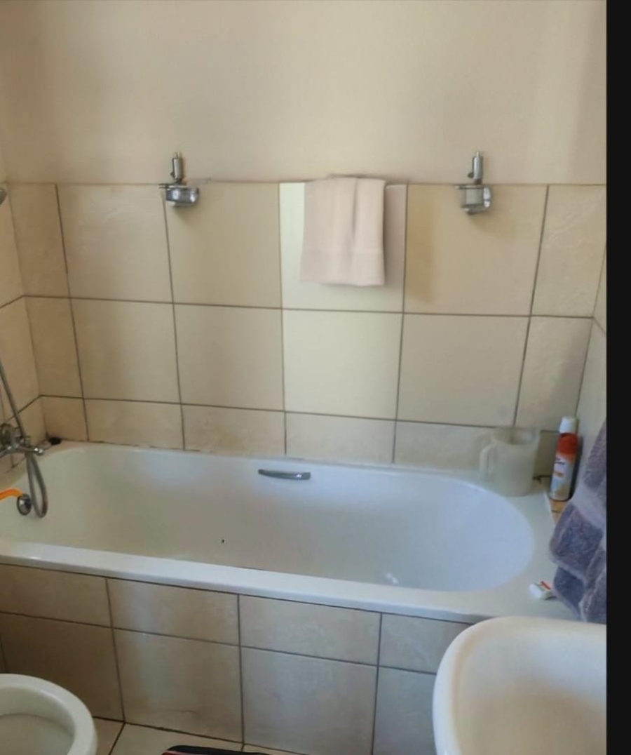 2 Bedroom Property for Sale in Reservoir Hills KwaZulu-Natal