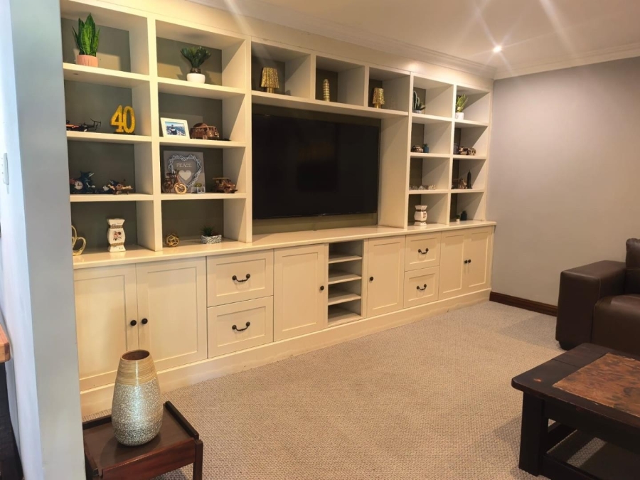 To Let 4 Bedroom Property for Rent in Westville KwaZulu-Natal