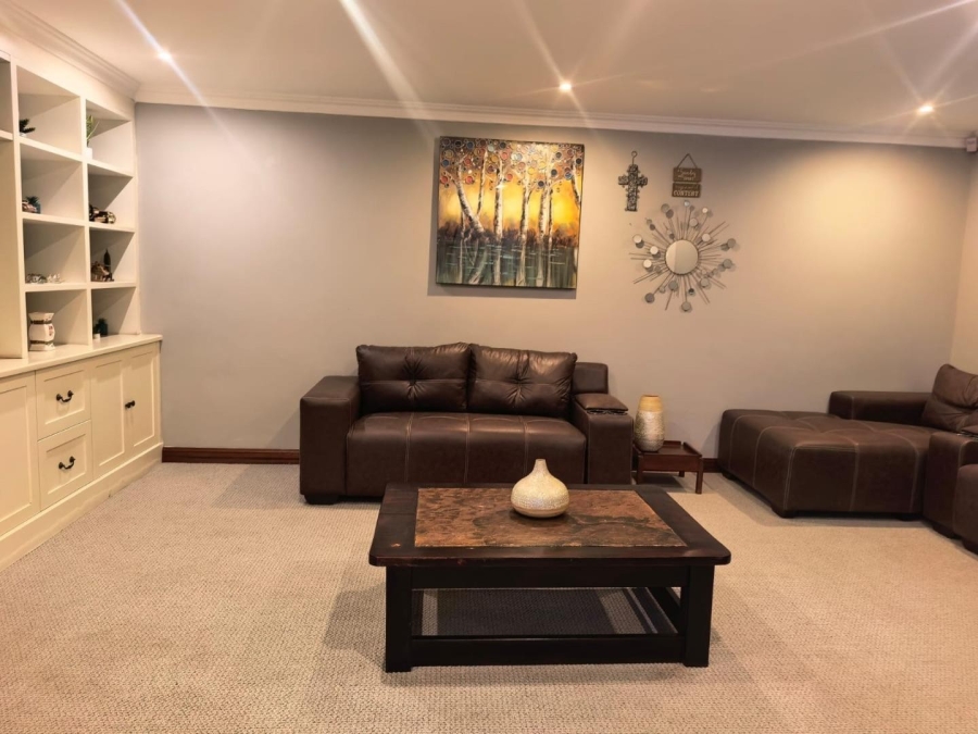 To Let 4 Bedroom Property for Rent in Westville KwaZulu-Natal