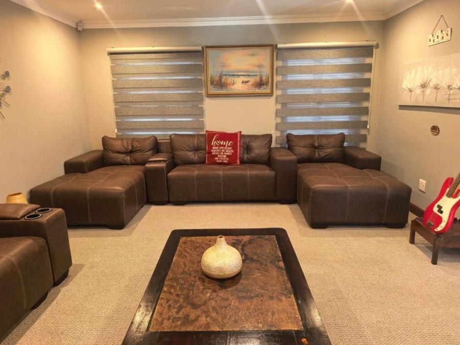 To Let 4 Bedroom Property for Rent in Westville KwaZulu-Natal