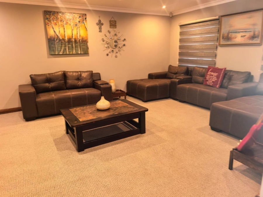 To Let 4 Bedroom Property for Rent in Westville KwaZulu-Natal