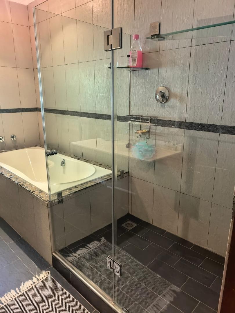 To Let 4 Bedroom Property for Rent in Westville KwaZulu-Natal