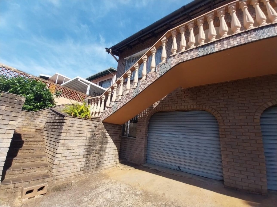 4 Bedroom Property for Sale in Isipingo Hills KwaZulu-Natal