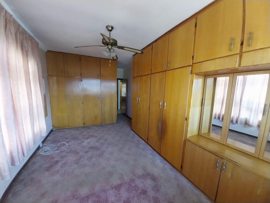 4 Bedroom Property for Sale in Isipingo Hills KwaZulu-Natal