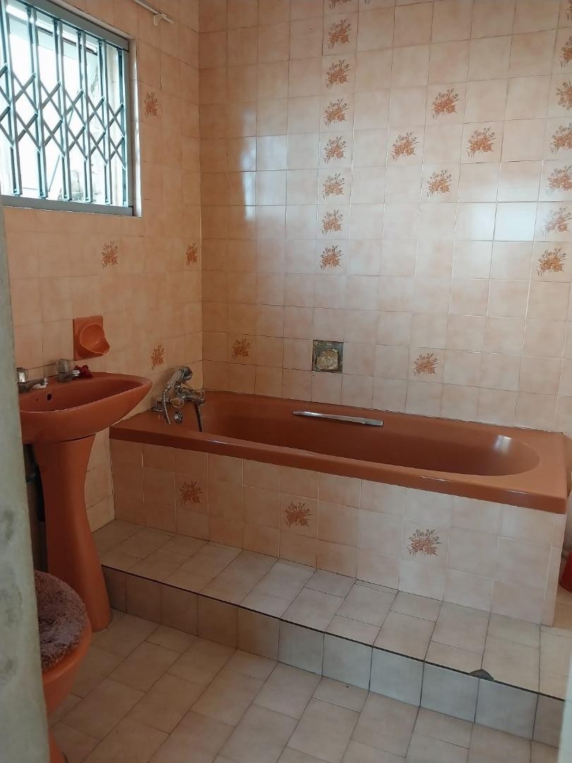 4 Bedroom Property for Sale in Isipingo Hills KwaZulu-Natal