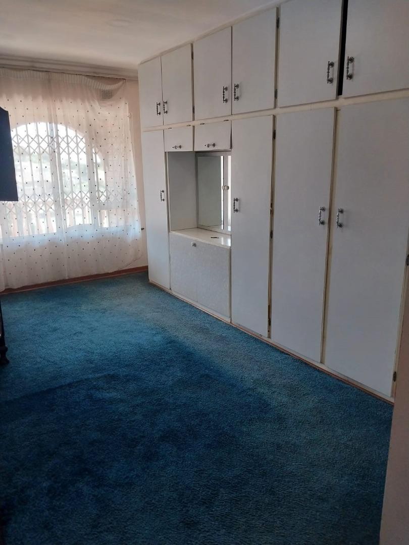 4 Bedroom Property for Sale in Isipingo Hills KwaZulu-Natal