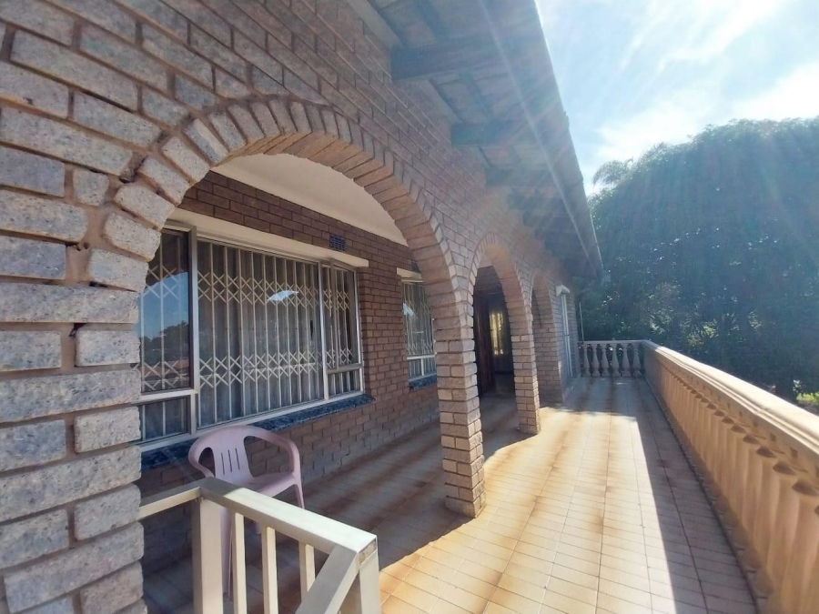 4 Bedroom Property for Sale in Isipingo Hills KwaZulu-Natal