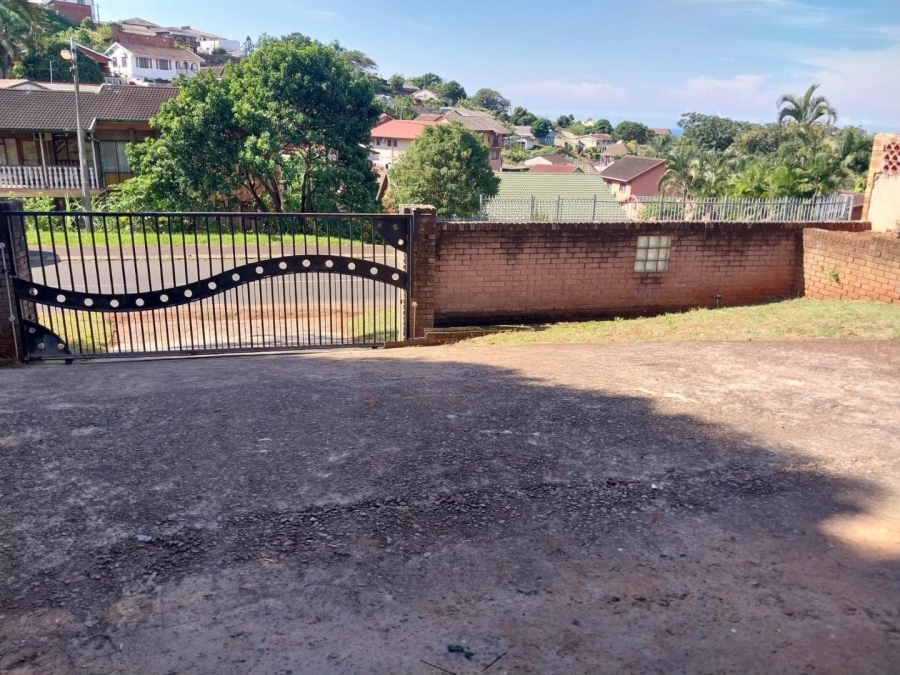 4 Bedroom Property for Sale in Isipingo Hills KwaZulu-Natal