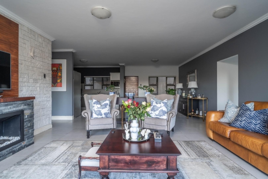 To Let 3 Bedroom Property for Rent in Cowies Hill KwaZulu-Natal