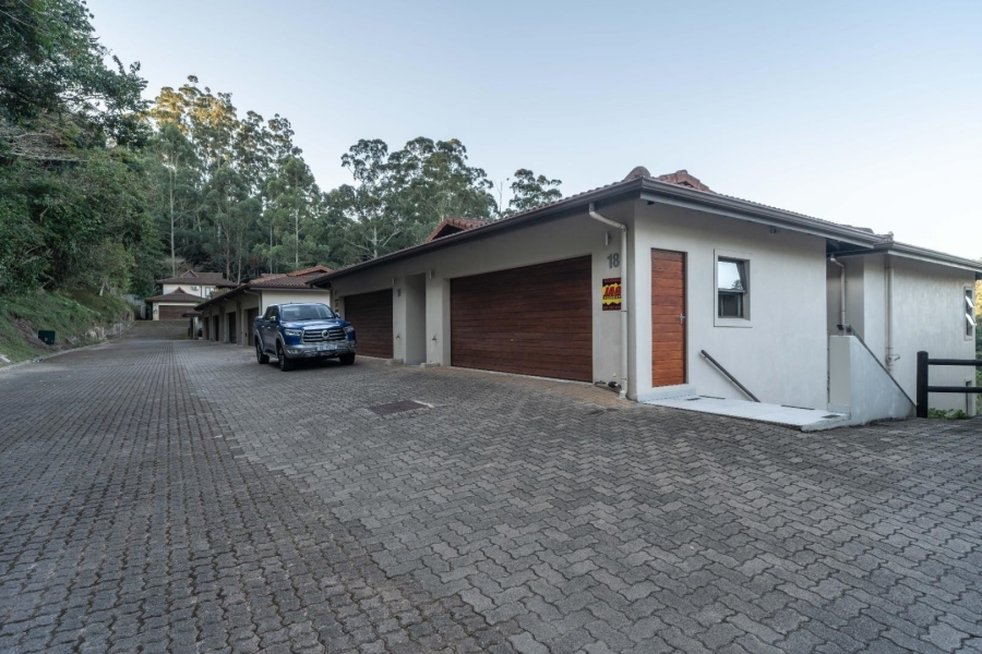 To Let 3 Bedroom Property for Rent in Cowies Hill KwaZulu-Natal
