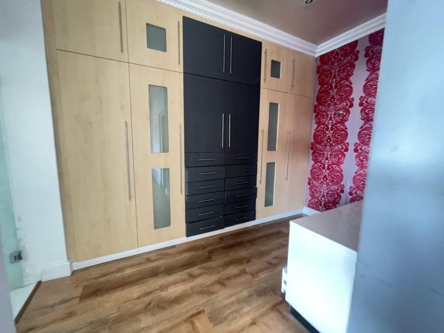 To Let 4 Bedroom Property for Rent in Musgrave KwaZulu-Natal