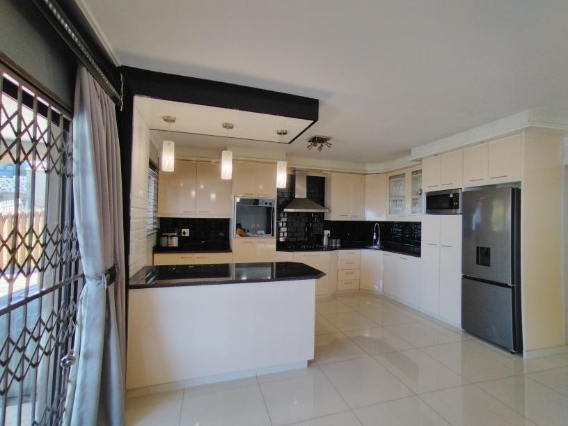4 Bedroom Property for Sale in Reservoir Hills KwaZulu-Natal
