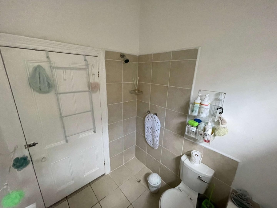 5 Bedroom Property for Sale in Glenwood KwaZulu-Natal