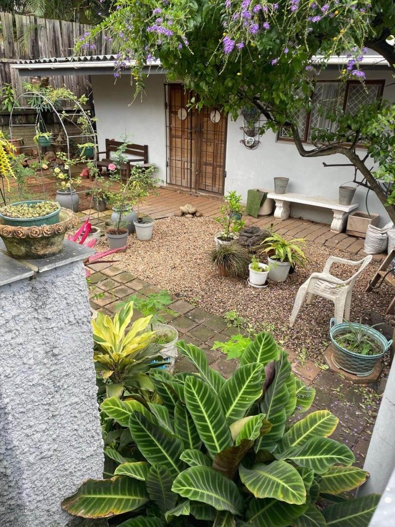 5 Bedroom Property for Sale in Glenwood KwaZulu-Natal