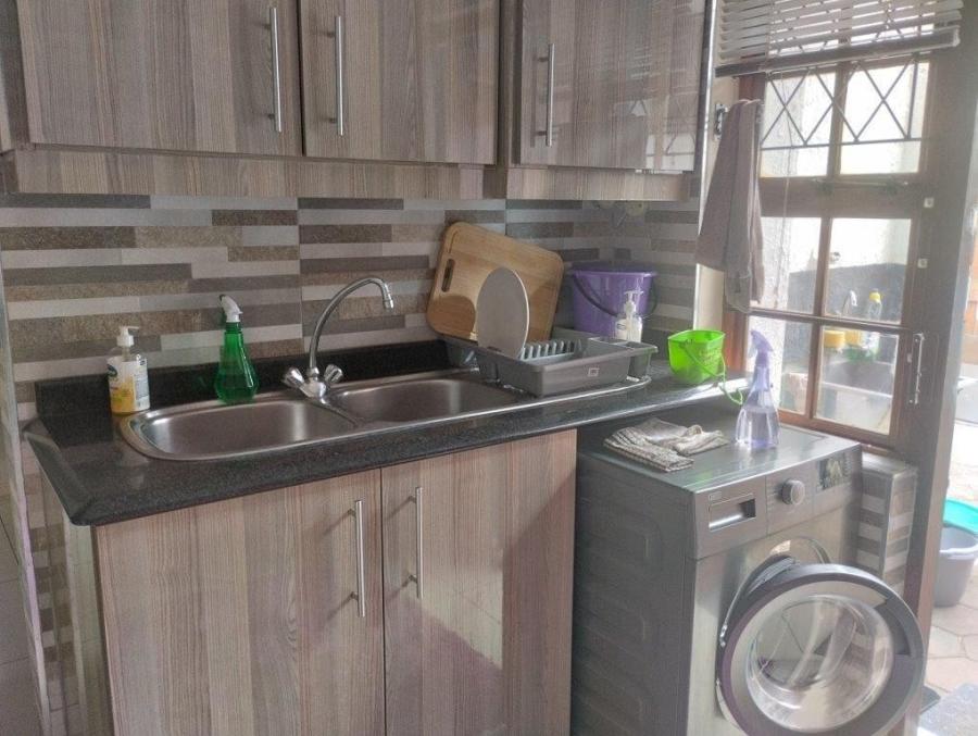 5 Bedroom Property for Sale in Westville KwaZulu-Natal
