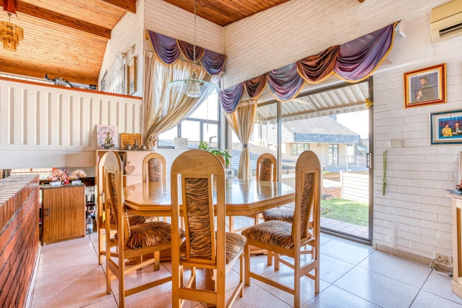 4 Bedroom Property for Sale in Reservoir Hills KwaZulu-Natal