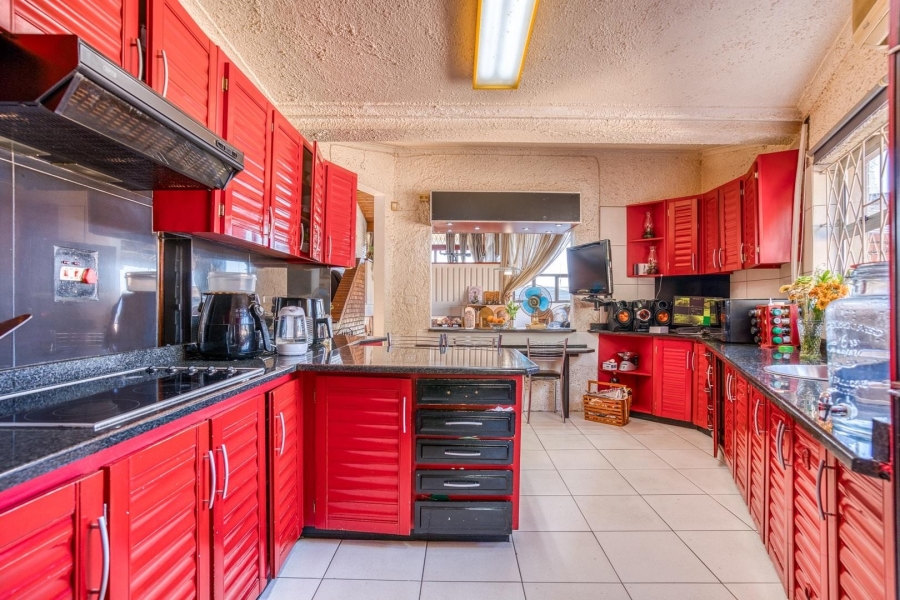 4 Bedroom Property for Sale in Reservoir Hills KwaZulu-Natal