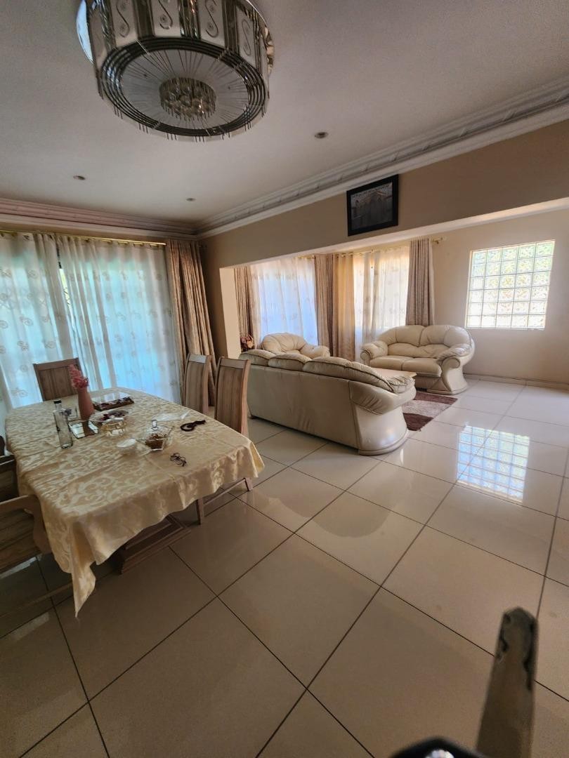 4 Bedroom Property for Sale in Morningside KwaZulu-Natal