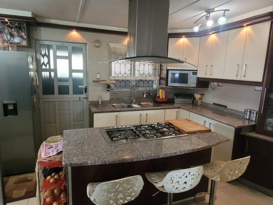 3 Bedroom Property for Sale in Buffels Bosch KwaZulu-Natal