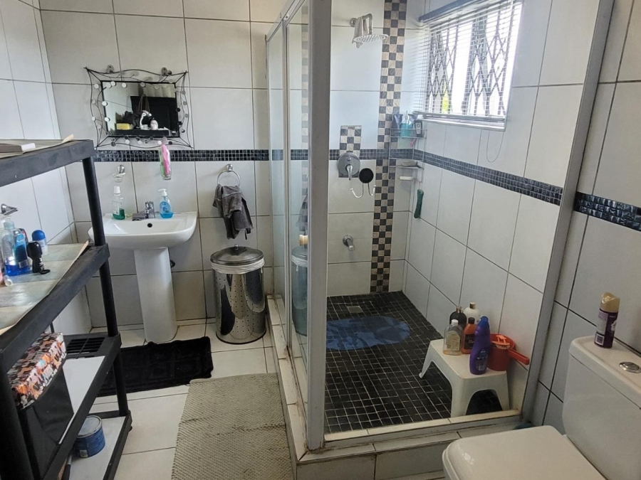3 Bedroom Property for Sale in Buffels Bosch KwaZulu-Natal