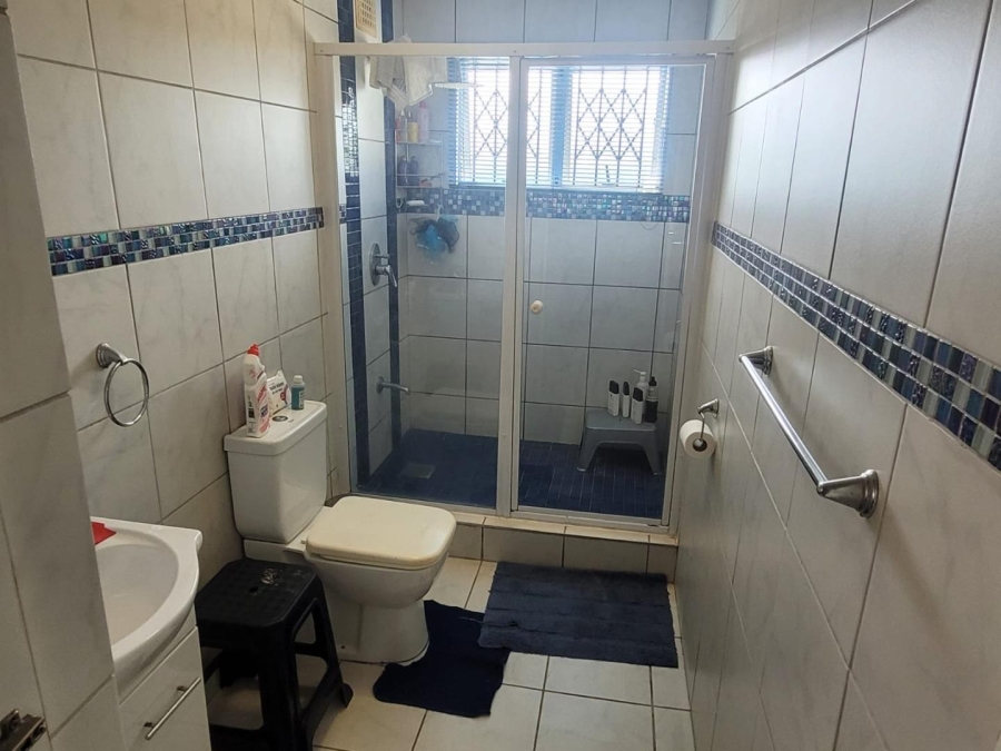 3 Bedroom Property for Sale in Buffels Bosch KwaZulu-Natal