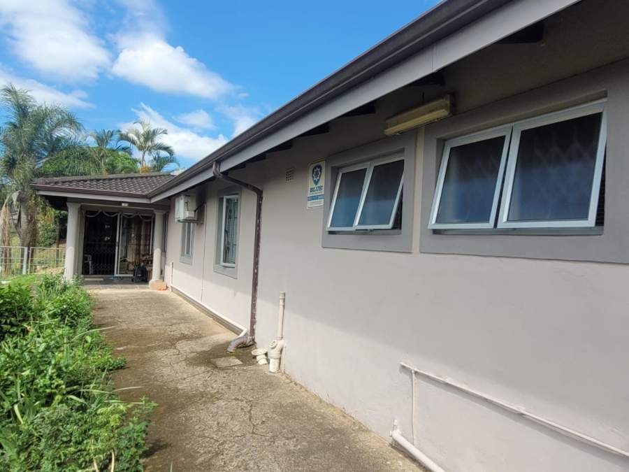 3 Bedroom Property for Sale in Buffels Bosch KwaZulu-Natal
