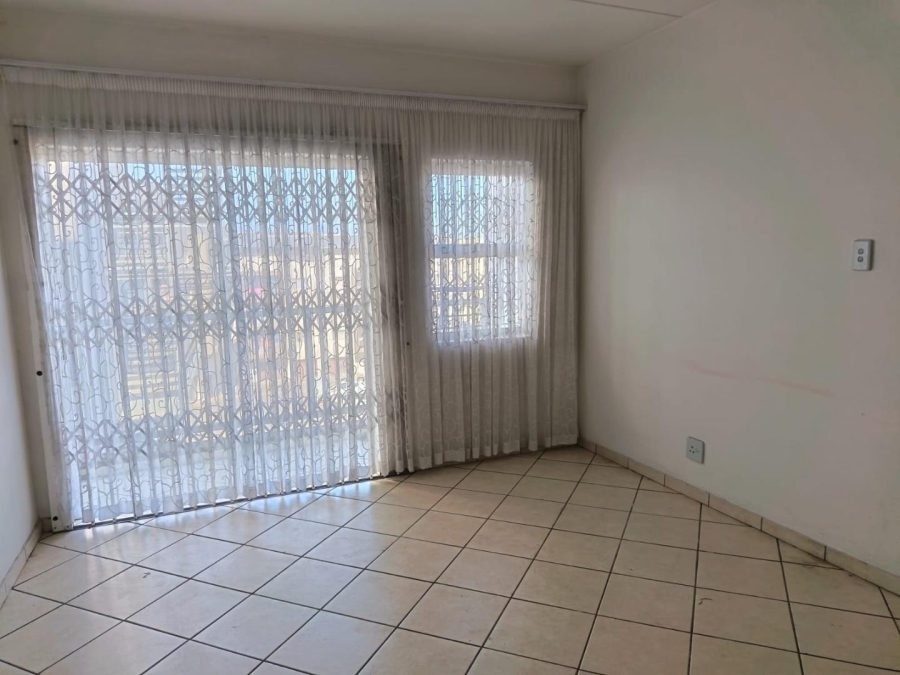 2 Bedroom Property for Sale in Woodhurst KwaZulu-Natal
