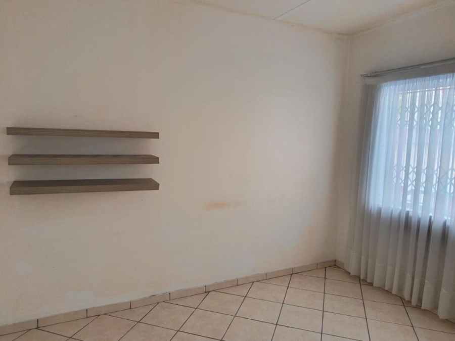 2 Bedroom Property for Sale in Woodhurst KwaZulu-Natal