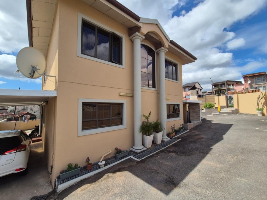 3 Bedroom Property for Sale in Westcliff KwaZulu-Natal