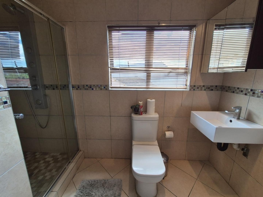 3 Bedroom Property for Sale in Westcliff KwaZulu-Natal