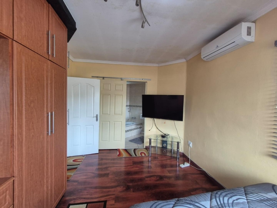 3 Bedroom Property for Sale in Westcliff KwaZulu-Natal