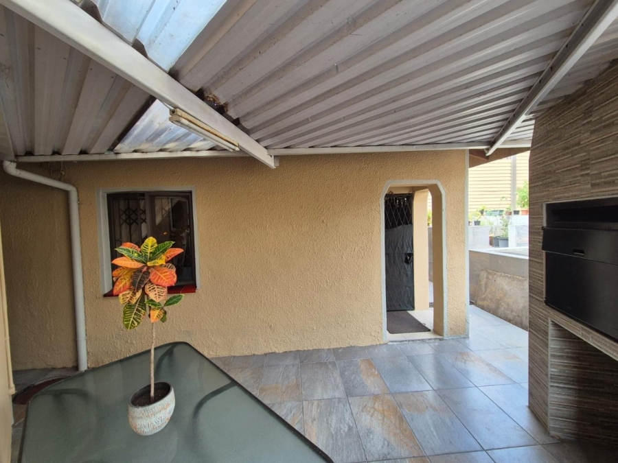 3 Bedroom Property for Sale in Westcliff KwaZulu-Natal
