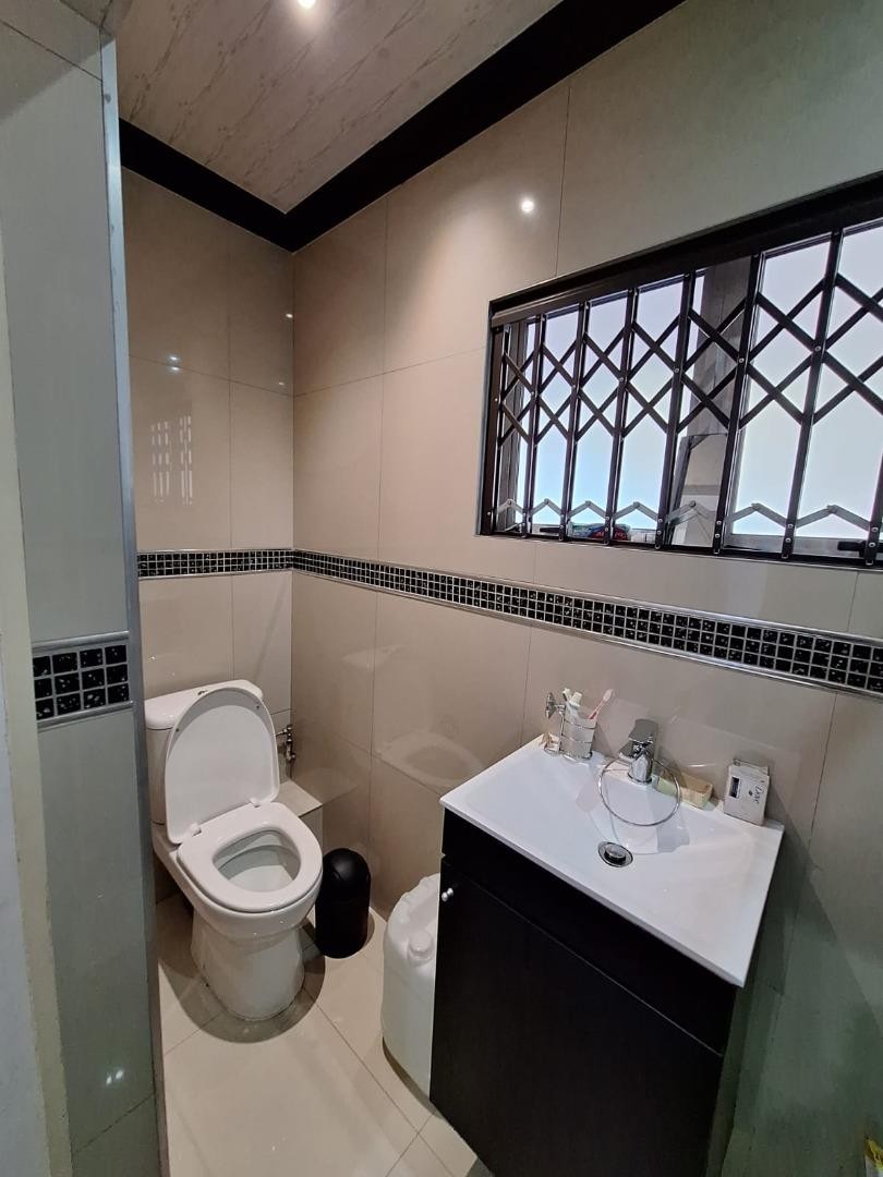 3 Bedroom Property for Sale in Shallcross KwaZulu-Natal