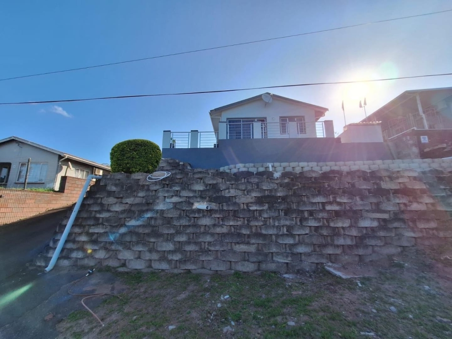 3 Bedroom Property for Sale in Shallcross KwaZulu-Natal