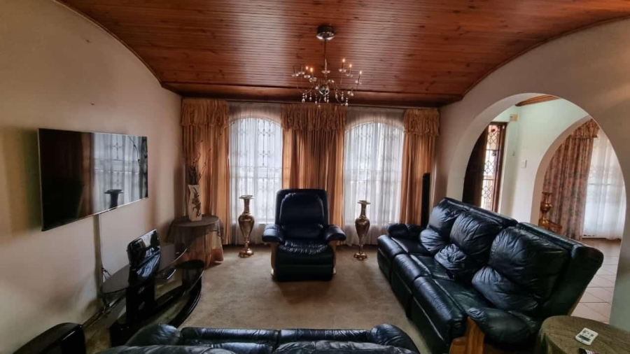 3 Bedroom Property for Sale in Silverglen KwaZulu-Natal