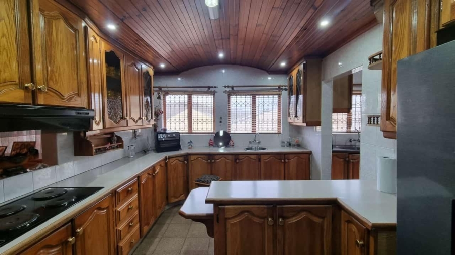 3 Bedroom Property for Sale in Silverglen KwaZulu-Natal