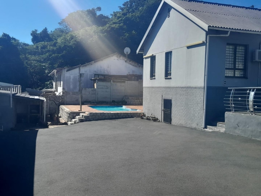 5 Bedroom Property for Sale in Bluff KwaZulu-Natal