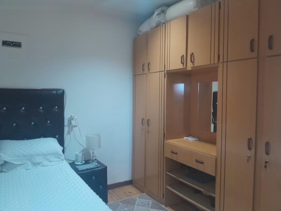 5 Bedroom Property for Sale in Bluff KwaZulu-Natal