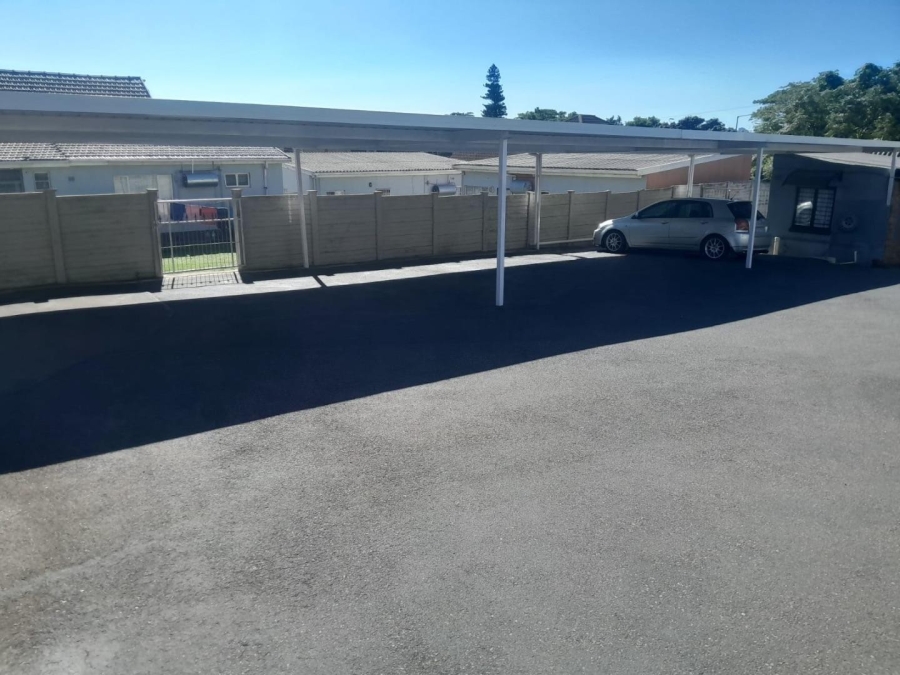 5 Bedroom Property for Sale in Bluff KwaZulu-Natal