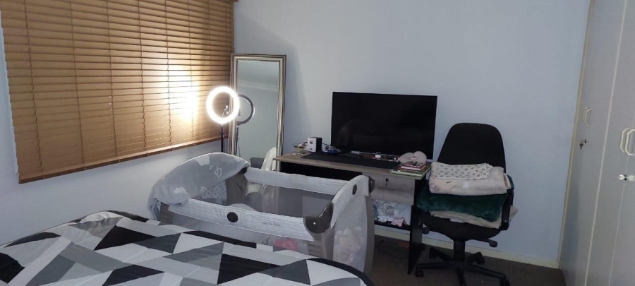 2 Bedroom Property for Sale in New Germany KwaZulu-Natal