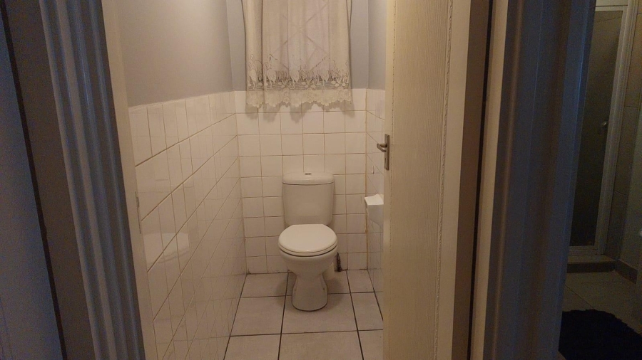 2 Bedroom Property for Sale in New Germany KwaZulu-Natal