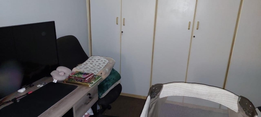 2 Bedroom Property for Sale in New Germany KwaZulu-Natal