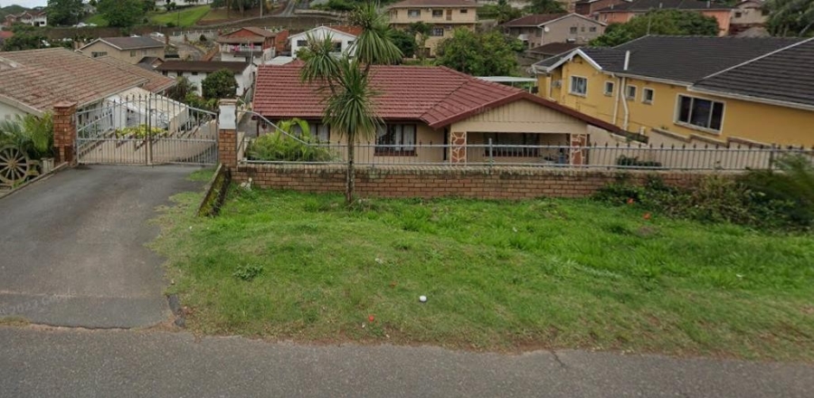 4 Bedroom Property for Sale in Kharwastan KwaZulu-Natal